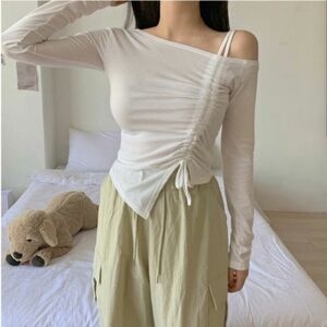 Elegant White Ruched Women Top Free Size (S)